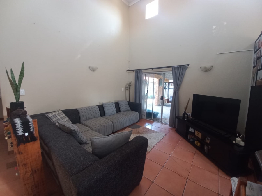 3 Bedroom Property for Sale in Waterval East North West